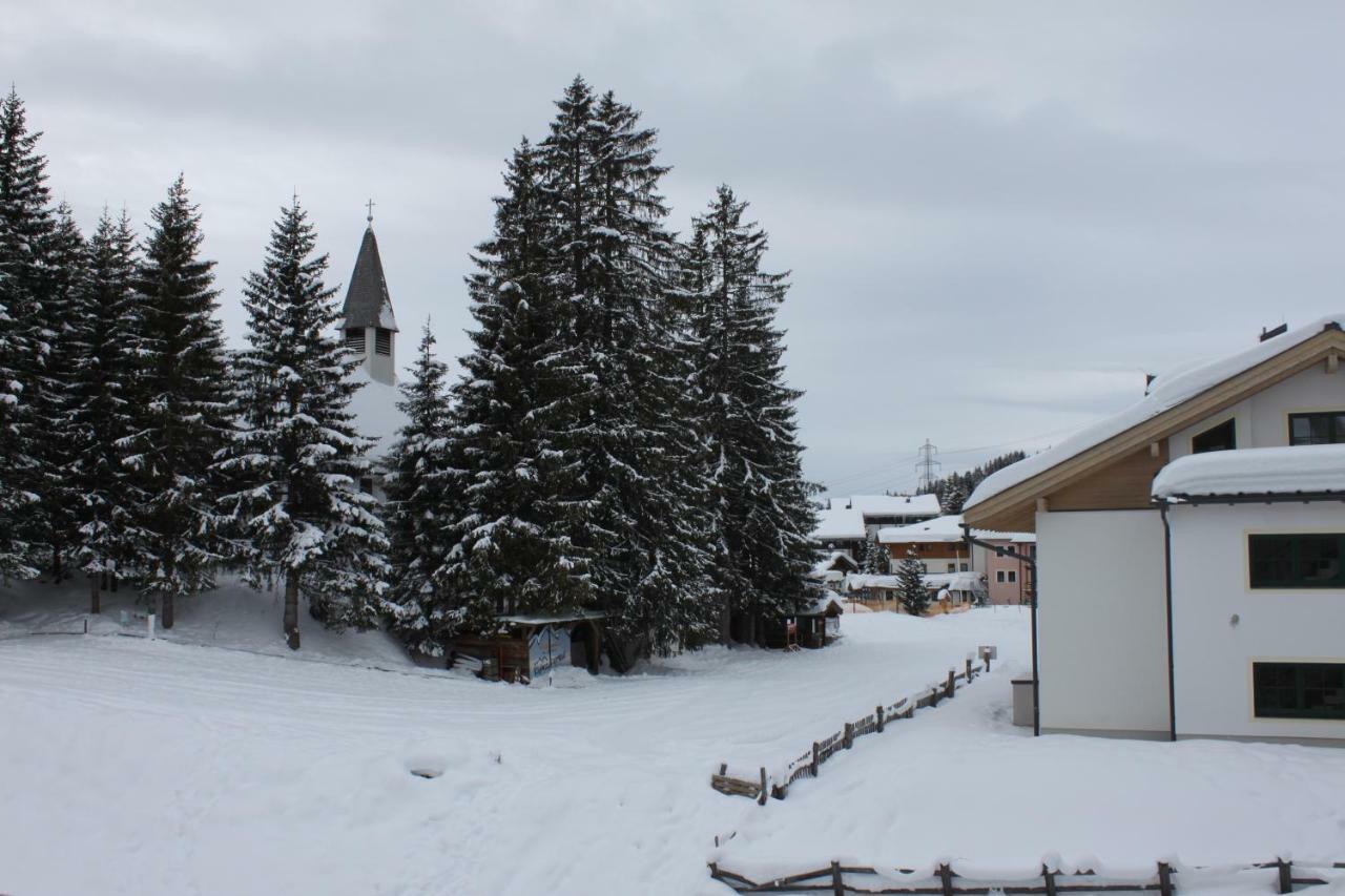 Ferienwohnungen Am Dorfplatz Konigsleiten Exteriör bild